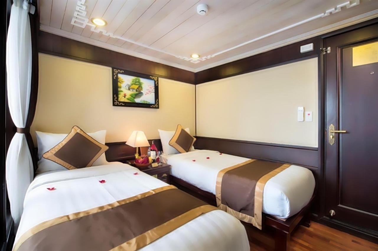 Готель Le Journey Halong Bay Cruises Халонг Екстер'єр фото